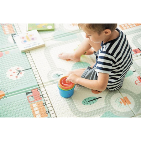 Alfombra de juegos. Olmitos