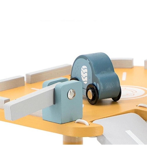 Juguete de madera parking garaje. PolarB