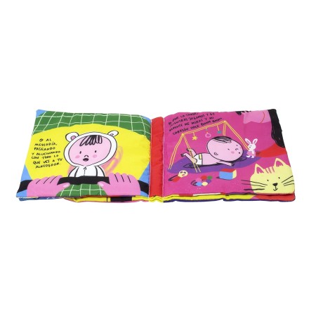 Libro de tela , el momento más feliz. Timunmas