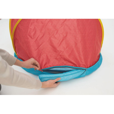 Tienda de juegos con protección solar (playa, jardín , terraza). Olmitos