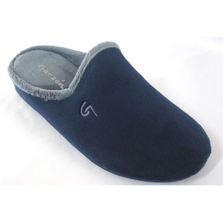 Zapatillas de casa “Suatex”. Garzón (Marino...