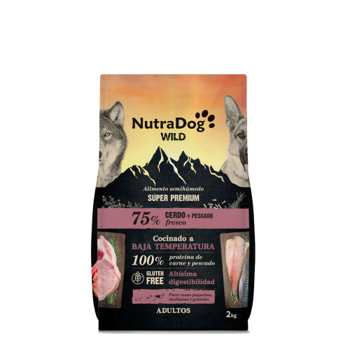 Alimento semihúmedo para perros adultos cerdo y pescado 75% NutraDog WILD. 2 kg
