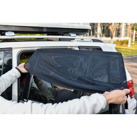 Parasol Ajustable para Ventana de Coche OLMITOS – Protección Solar y Ventilación para tu Bebé