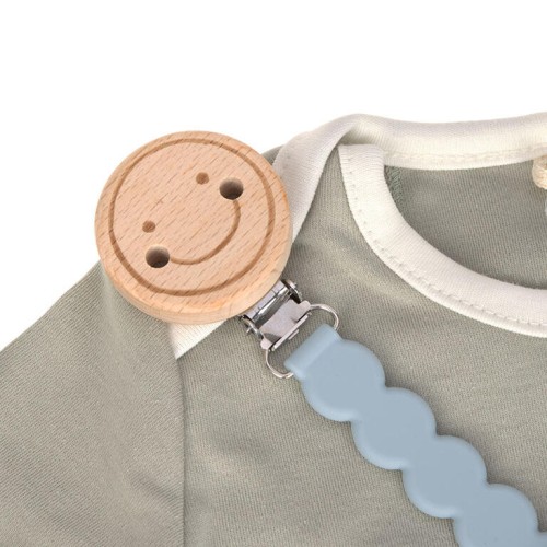 Porta Chupete Silicona Tiny Maple LÄSSIG – Seguro, Flexible y Siempre a Mano