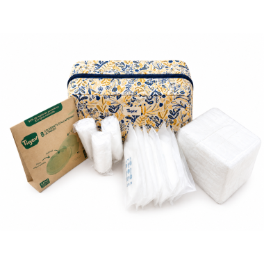Todo lo esencial para el cuidado de mamá y bebé en un práctico neceser, ideal para hospital, posparto y primeros días.
