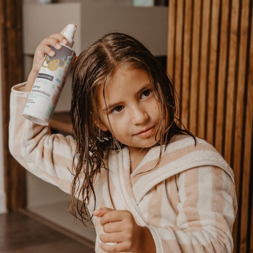 Suavinex Kids Spray Desenredante 250 ml | Más Pañales
